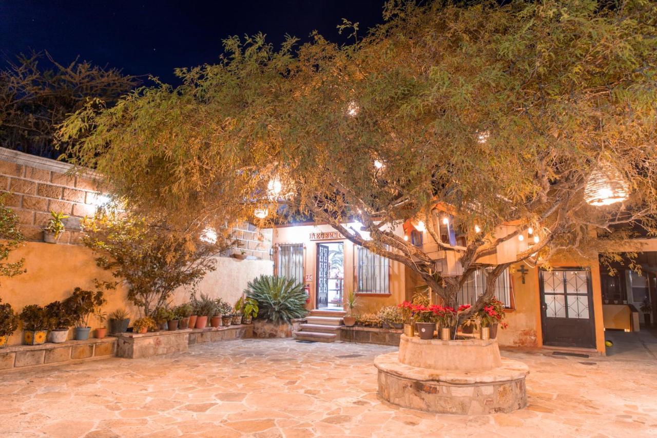 Hotel Casa Del Arbol Bernal Buitenkant foto